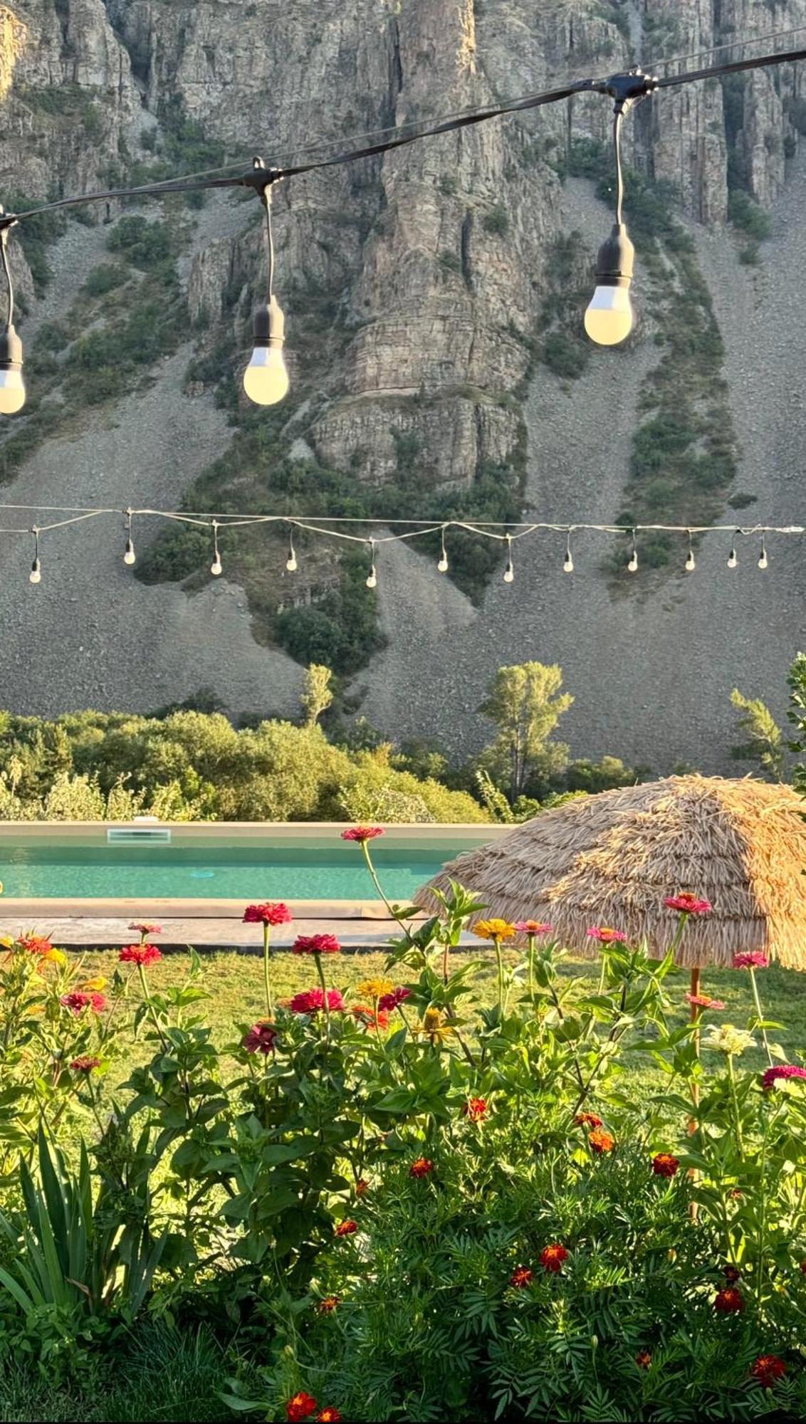 Elegis Village Resort Yeghegis Exteriör bild